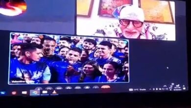 खुद अमिताभ बच्चन लाइव