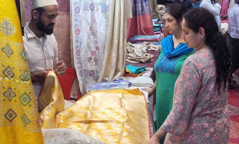 अब ग्राहकों को अलग-अलग दुकान में खरीदारी करने की झंझट से मिलेगी मुक्ति